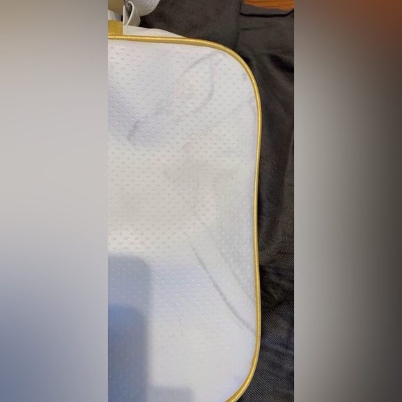 RADIO purse or crossbody satchel - Picture 5 of 6